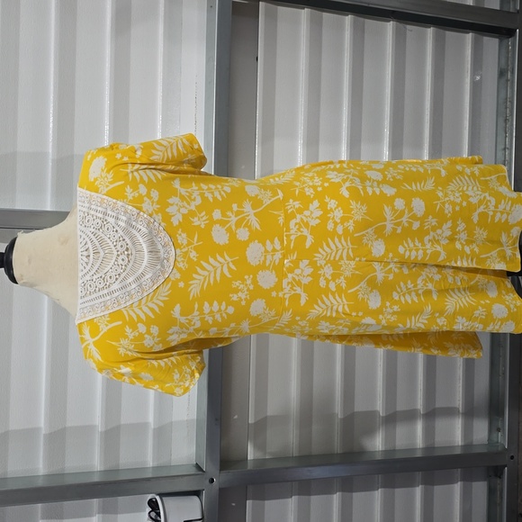 Bobbie Brooks Yellow Floral Mini Dress Size Large - Picture 5 of 12